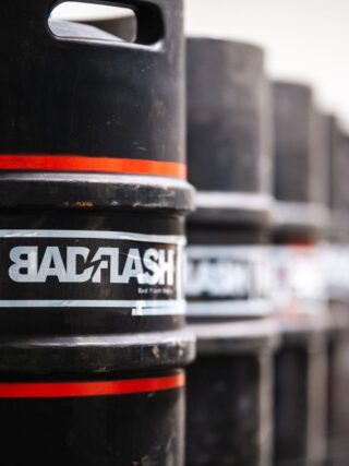 https://www.badflash.cz/wp-content/uploads/2022/11/DSC01623-2-320x427.jpg